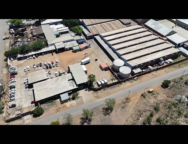 3,640M² WAREHOUSE TO LET IN HERMANSTAD